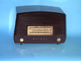MAINS RADIO